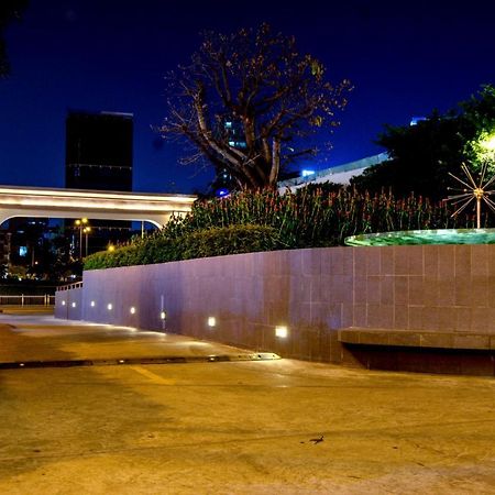 Icon 56 - Free Rooftop Pool Gym 6 Near Ben Thanh Market Ho Chi Minh City Bagian luar foto